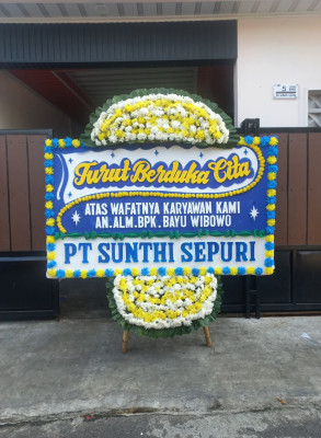 Papan Bunga Duka di Tingkir Lor