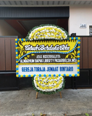 Papan Bunga Duka di Tingkir Lor