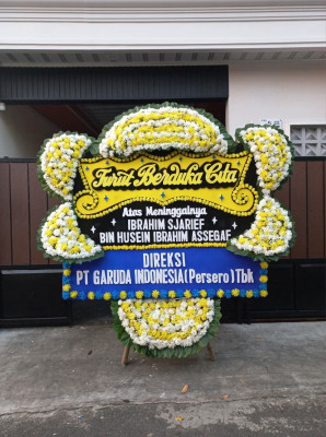 Papan Bunga Duka di Tingkir Lor