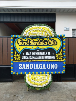 Papan Bunga Duka di Tingkir Lor